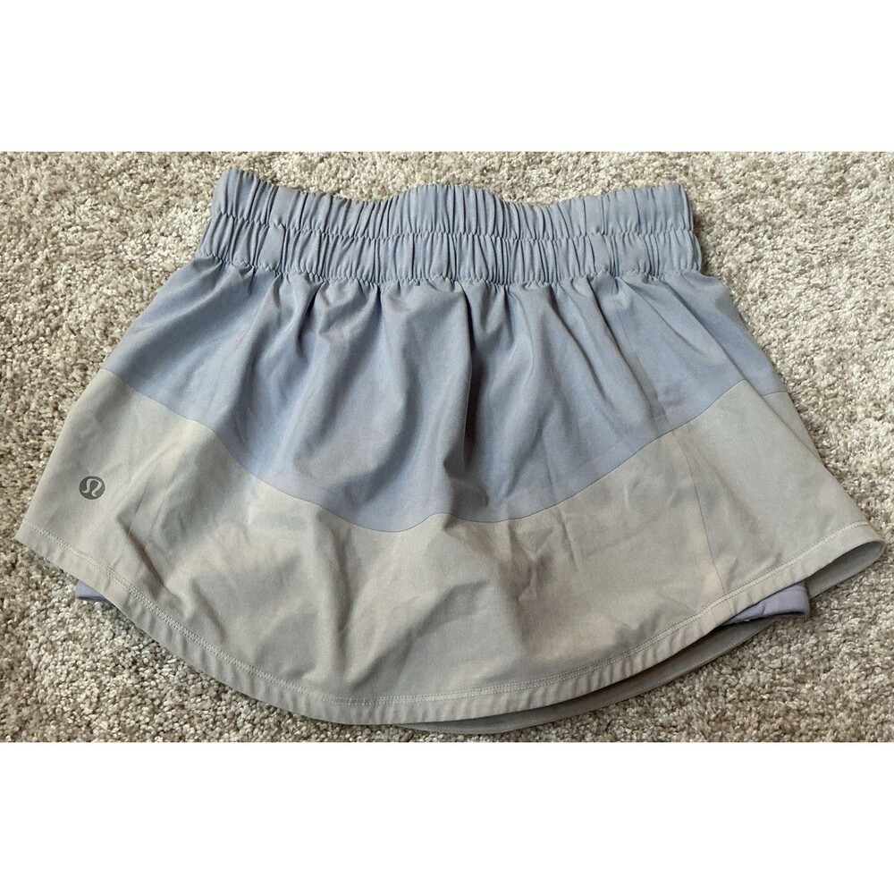Lululemon Run Breeze By Skirt Lavender White/Light Grey Size 4 EUC